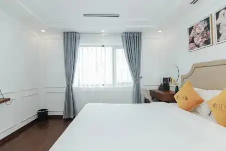 Jade Ha Long - 68