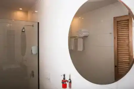 Redcon Suites - 6