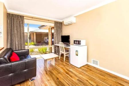 Quality Suites Banksia Gardens- Apartment - 60