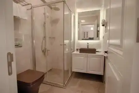 Kamer Suite & - 8