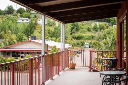 Nelson City Top 10 Holiday Park - 11