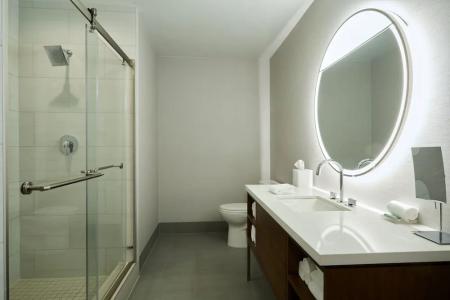 Courtyard by Marriott Downtown - 37