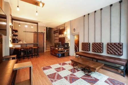 Cube Suites - 49