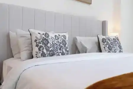 Lux BnB Executive Tower Business Bay - 0