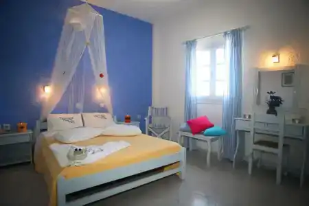 Artemis Suites - 2