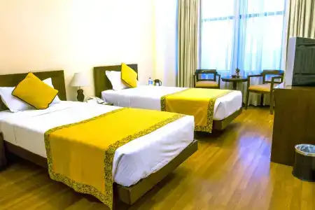 Summit Residency - 5