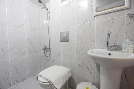 Nezahat Sultan Apart - 96
