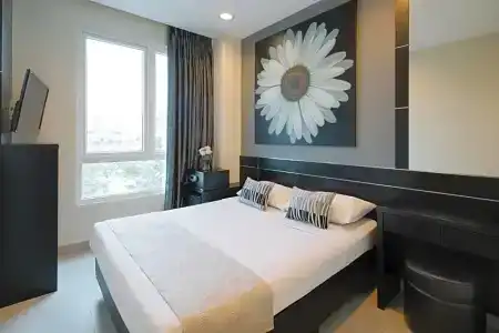 81 Changi - SG Clean - 17