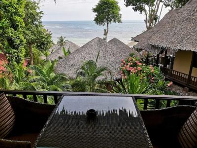 Beyond The Blue Horizon Boutique Bungalows - 55