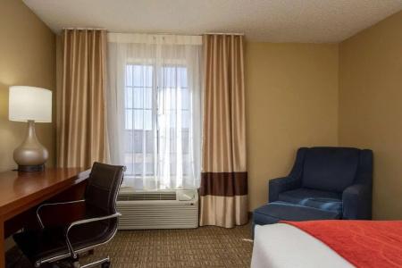 Comfort Inn Santa Fe - 40
