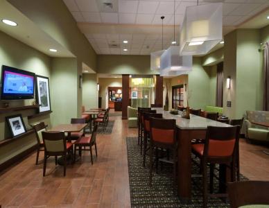Hampton Inn & Suites/University Area - 26