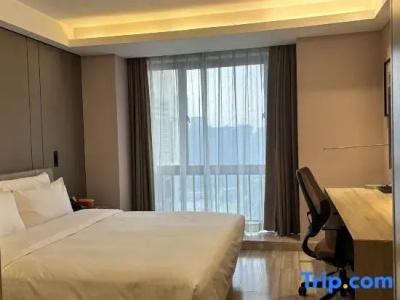 Atour Xi'an Gaoxin Tangyan Road Branch - 91