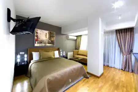 The Place Suites by Cey - 6