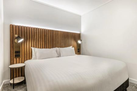 Adina Apartment Barrack Plaza - 61