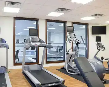 Comfort Suites Medical Center - 24