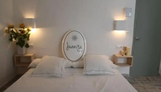 Juanita - 36