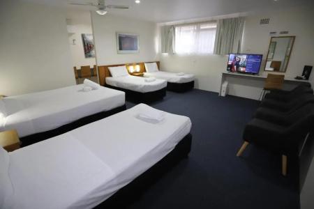 Reign Inn - 63