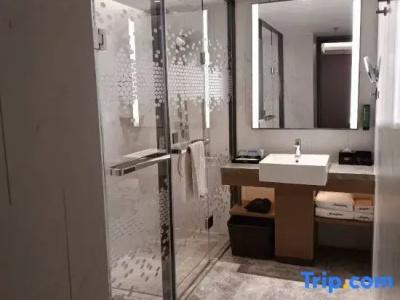 Mainland Chinese Only Hampton by Hilton Dalian Zhongshan - 35