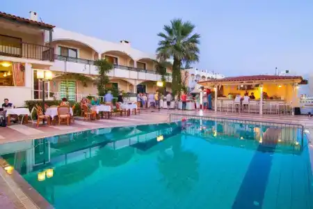 Trefon  and Family Suites - 15