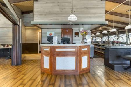 Best Western Dry Creek Inn - 39