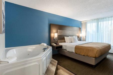 Quality Inn On the Strip - 68