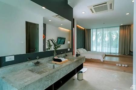 Ohana and Restaurant - 95