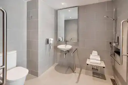 Holiday Inn Express Bangkok Soi Soonvijai, An Ihg - 37