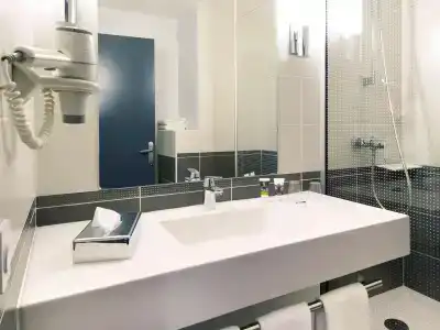 Hôtel Mercure Lyon Centre Charpennes - 8