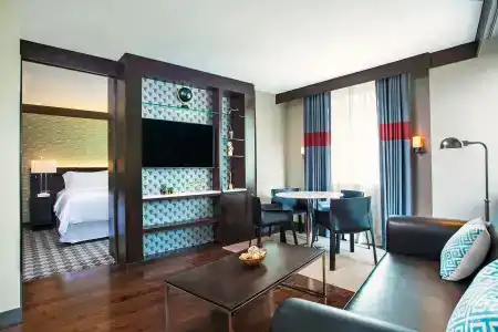 Four Points by Sheraton New York Downtown - 4