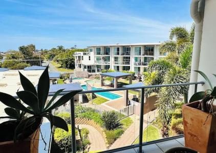 Caloundra Central Apartment - 56