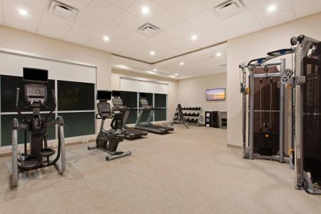 SpringHill Suites by Marriott Orange County - 17