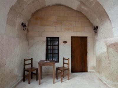 Narcissos Cave - 0