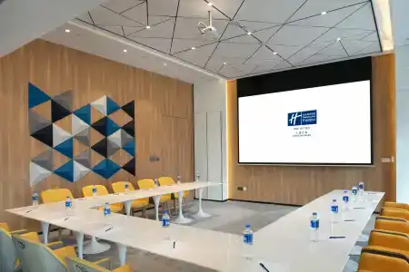 Holiday Inn Express Shanghai Huijin, An Ihg - 13