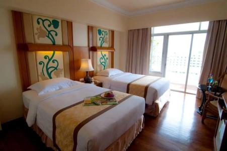 Golden Beach Pattaya - 82