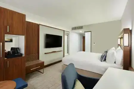 Courtyard by Marriott Inverness Airport - 32