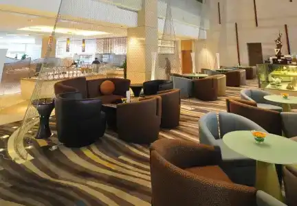 Holiday Inn Qingdao City Center, An Ihg - 12