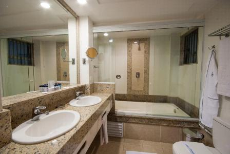Astoria Palace - 12