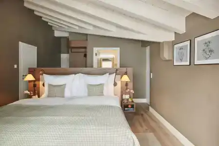 SchlossHouse Zermatt Wellbeing Rooms & Suites - 38