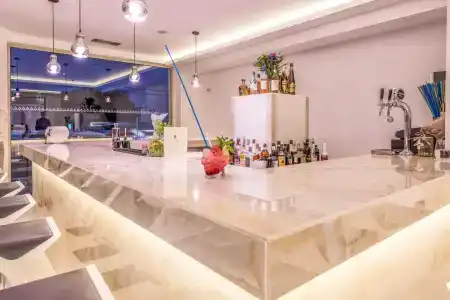Azure Resort & Spa - 20