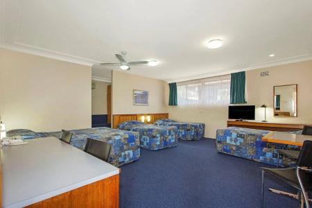 Reign Inn - 22