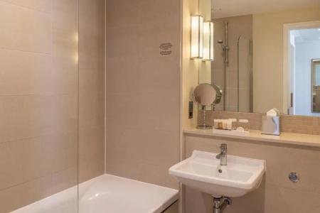 The Resident Kensington - 46