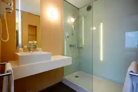 Mercure Valenciennes Centre - 54