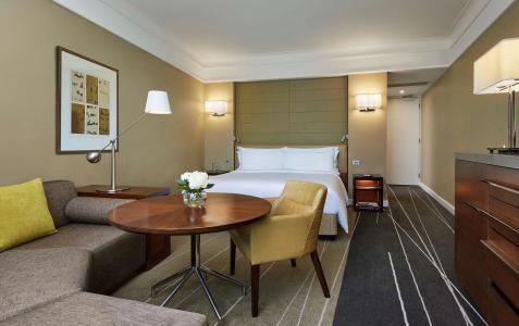 Grand Hyatt - 43