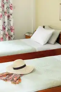 Athos Guest House Pansion - 34