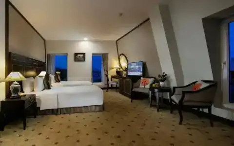 Zephyr Suites Boutique - 51