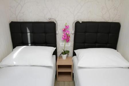 Mobile Homes Camp Galeb - 72
