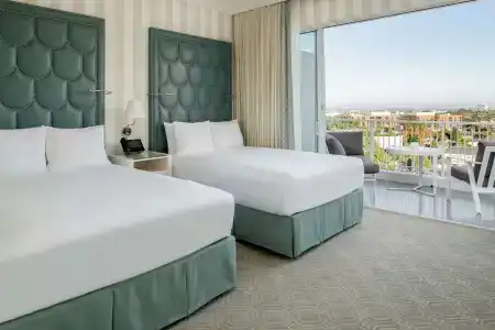 The Beverly Hilton - 3