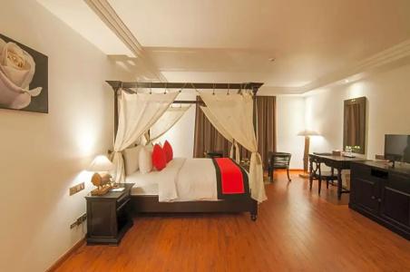La Rose Suites - 54