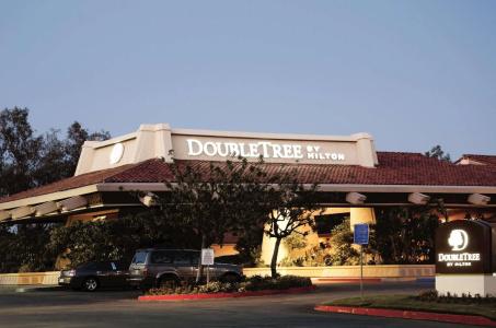 DoubleTree by Hilton - 0