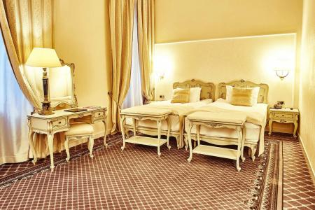 Grand Continental - 2